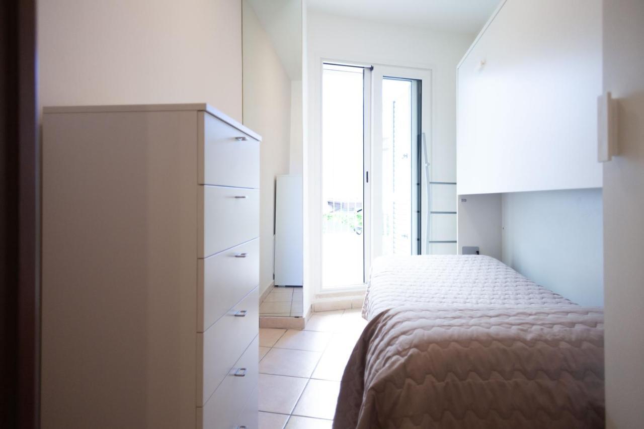 Residenza Alma Aparthotel Riccione Exterior foto